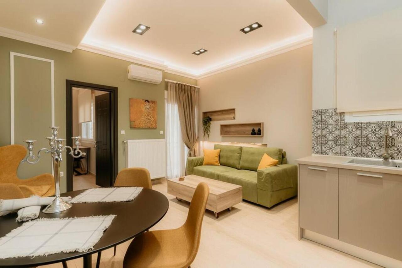 Satus Finem Egnatia'S Luxury Suite Салоники Экстерьер фото